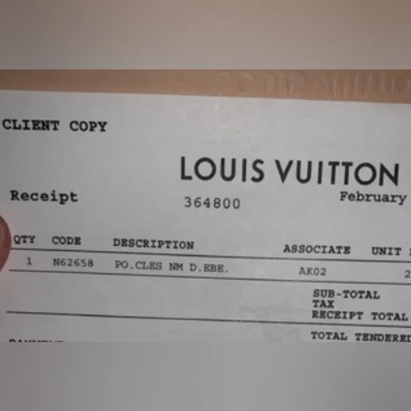 Louis Vuitton Key Pouch - Picture 11 of 11